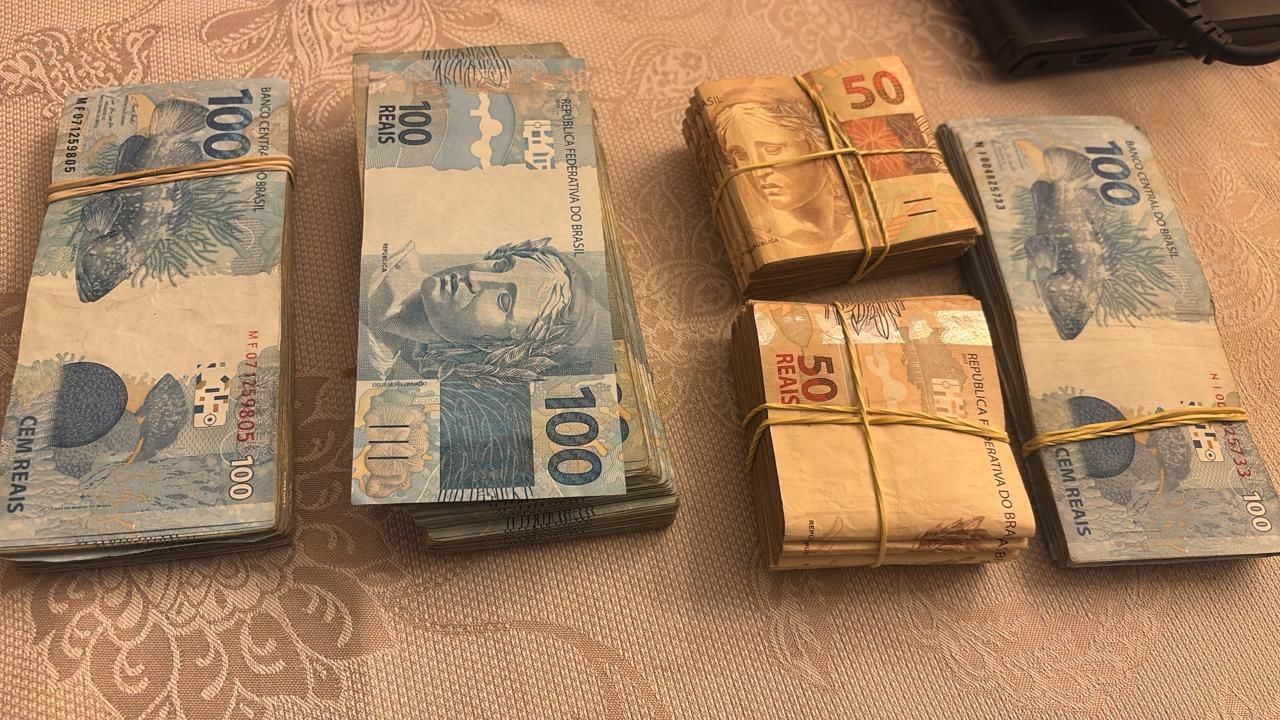 PF faz buscas contra advogado que alegou ter comprado imóvel de Sóstenes Cavalcante