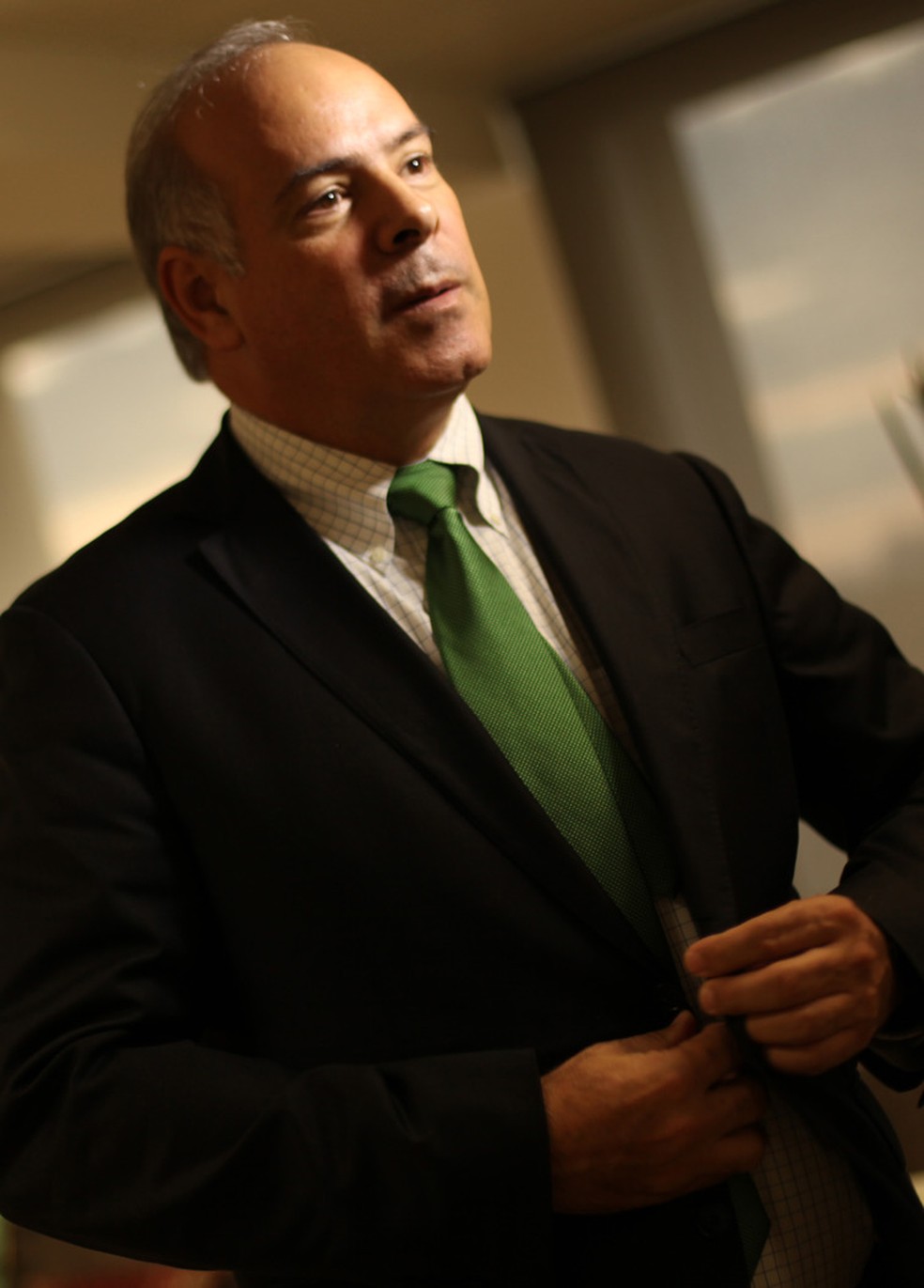 Neoenergia critica desequilíbrio na disputa com Enel | Empresas | Valor  Econômico