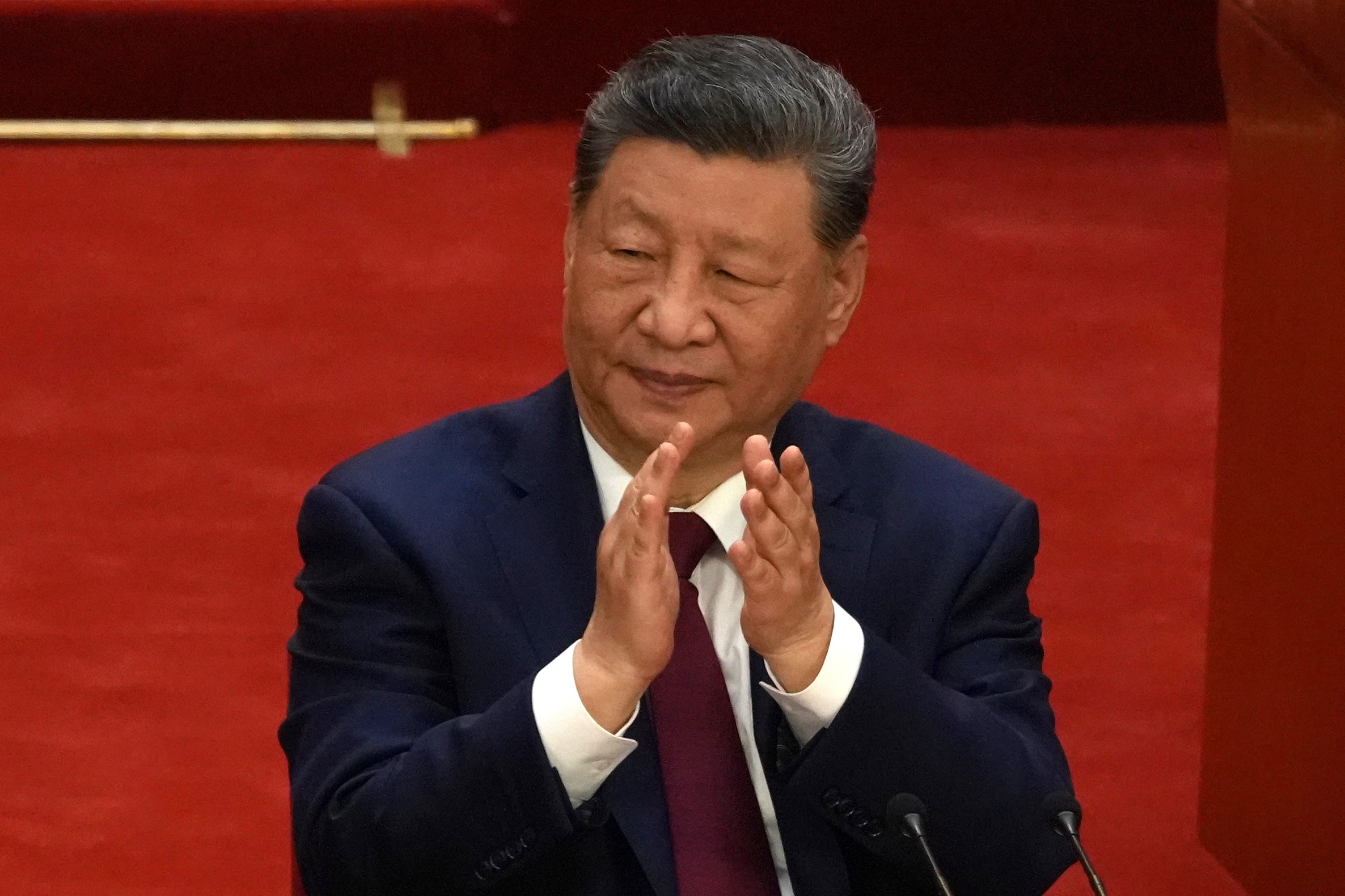 Xi Jinping pede que Partido Comunista da China se adapte às mudanças nos 105 anos