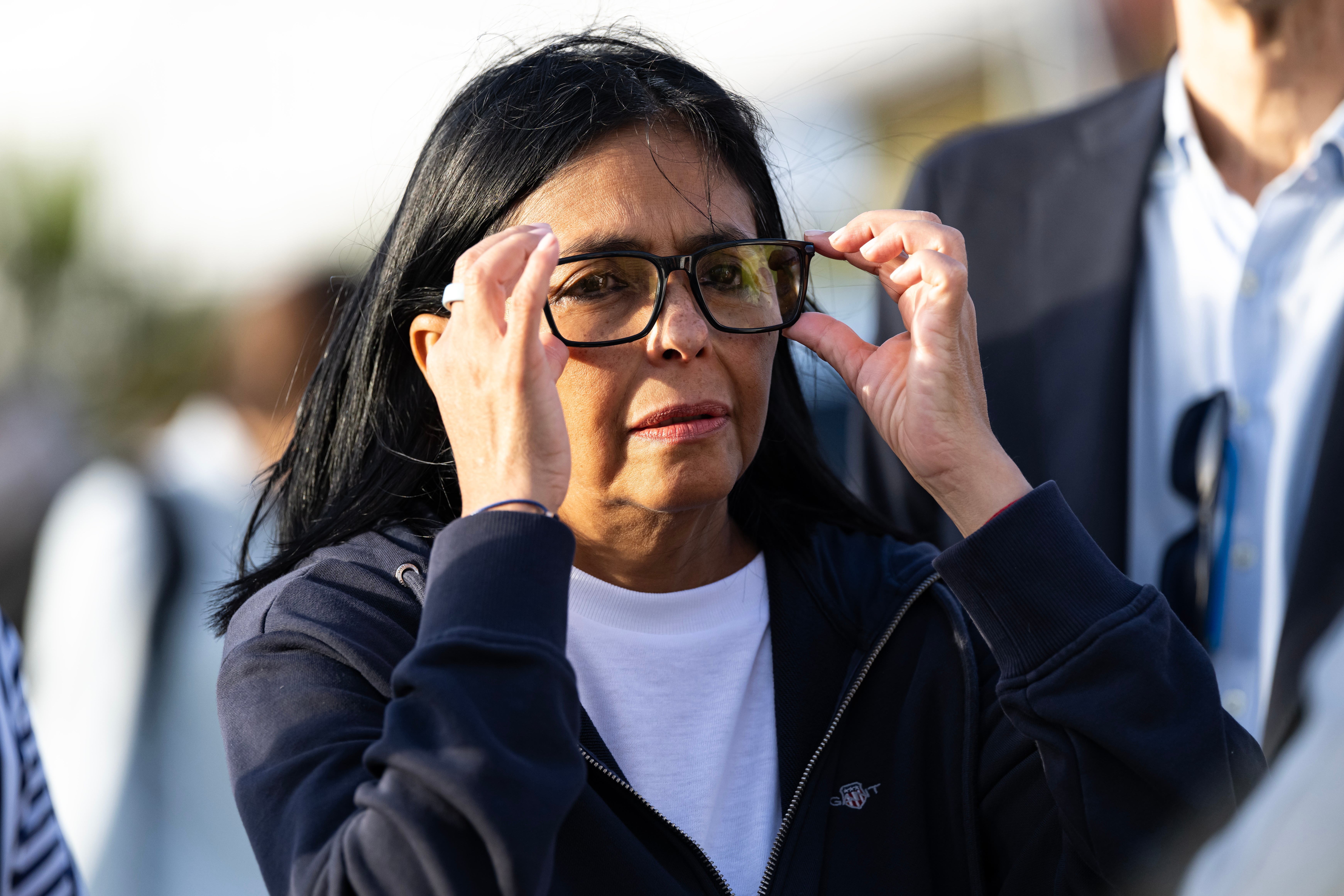 Após terremotos, Trump dobra a aposta em Delcy Rodríguez na Venezuela