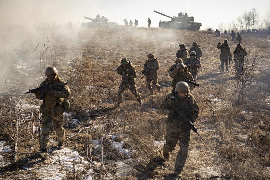 Guerra na Ucrânia: Veja mapas e fotos das batalhas mais importantes do 1º ano do conflito | Mundo | Valor Econômico