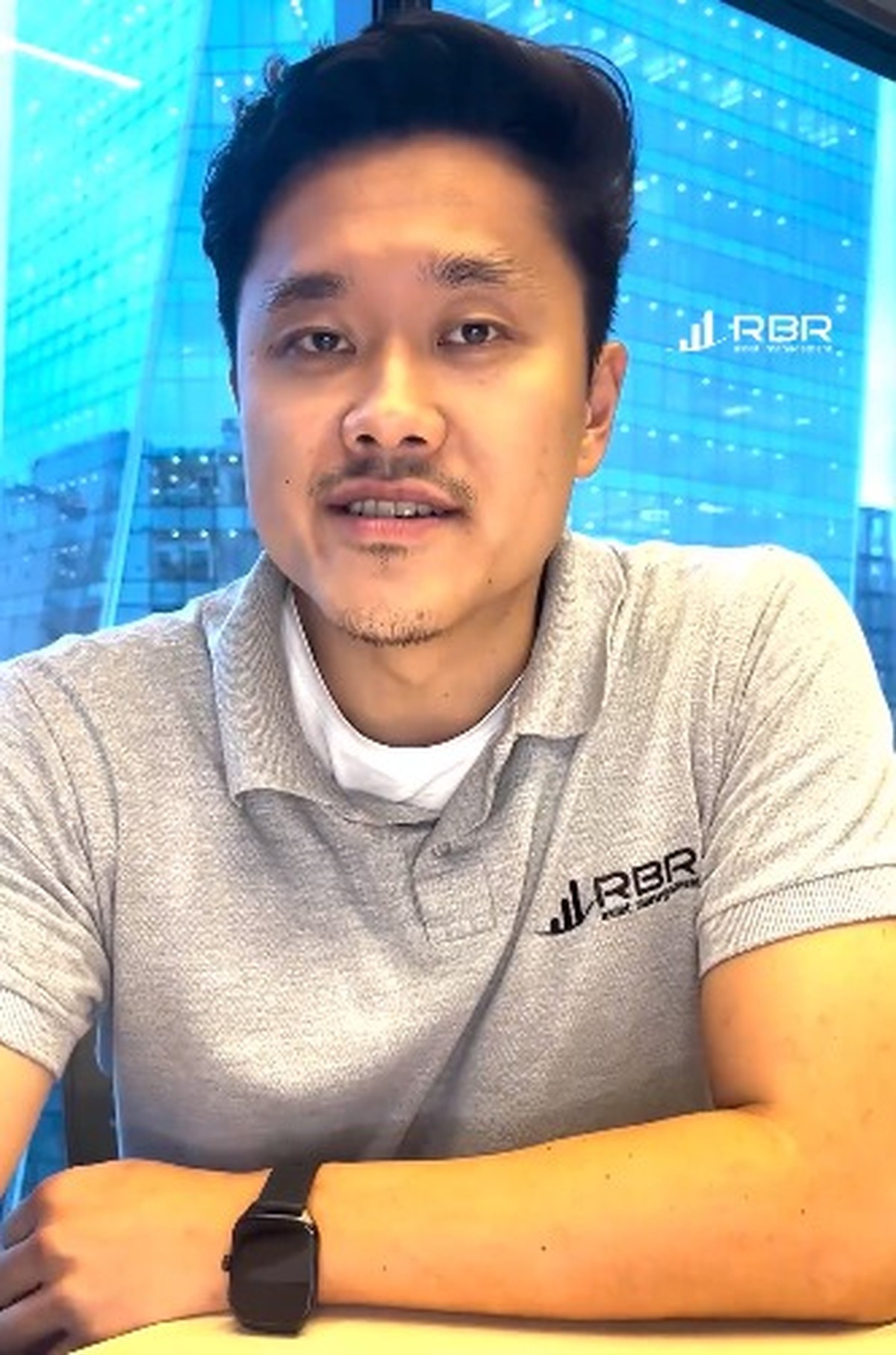 RBR encerra fundos de REITs após saques