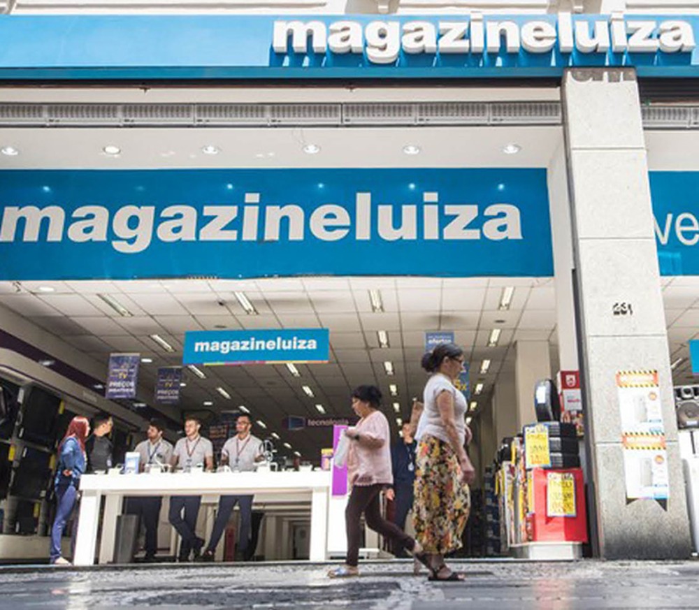 Magazine Luiza lucra R$ 295 milhões no 4º trimestre, alta de quase 40% ...