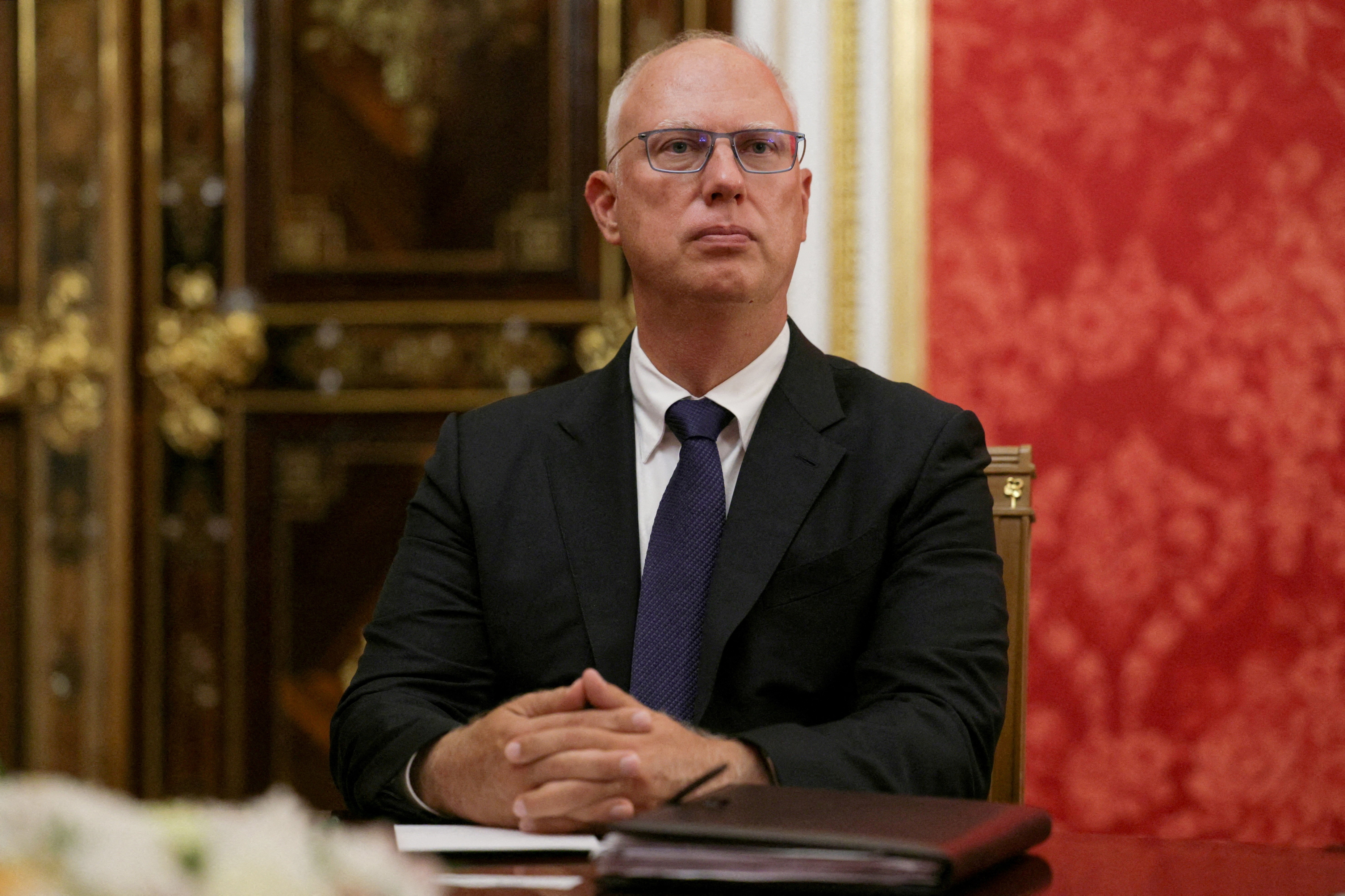 Enviado da Rússia viaja aos EUA para conversas com representantes de Trump, dizem fontes