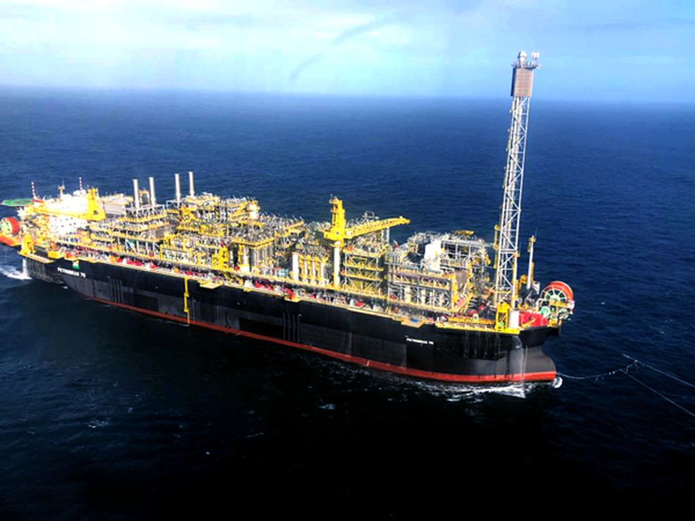 Plataforma P-75 da Petrobras no campo de Búzios, pré-sal da Bacia de Santos — Foto: Divulgação/Petrobras