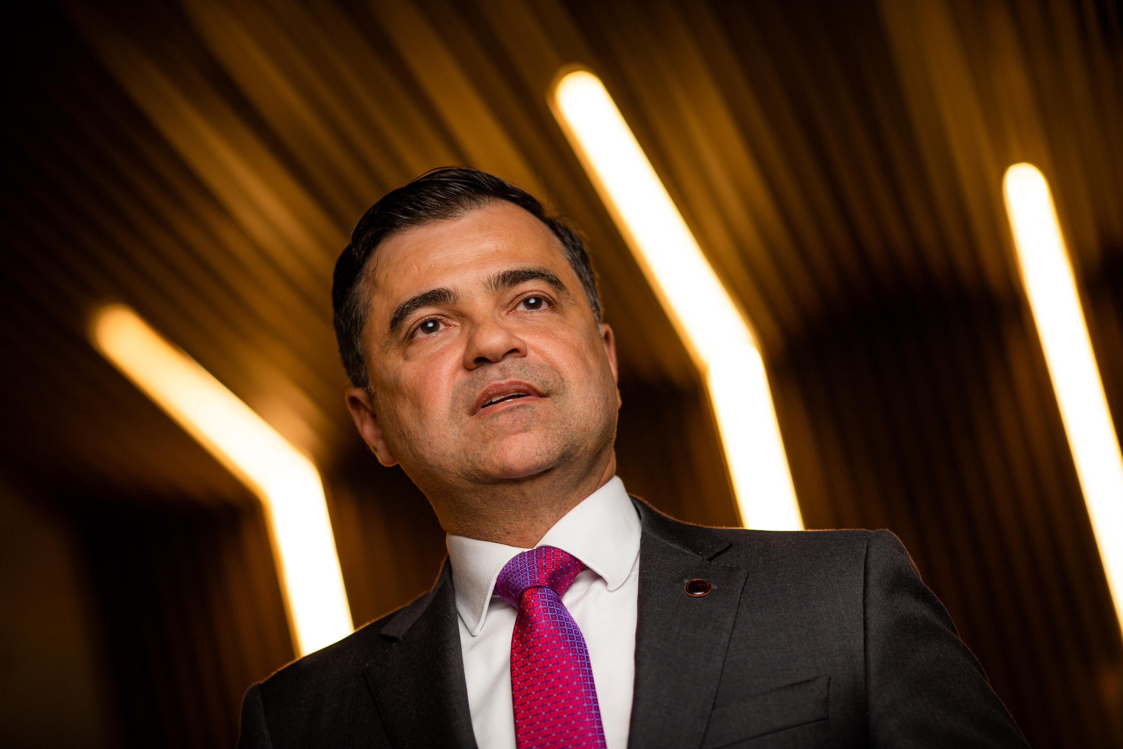 Diretor-geral da Aneel critica tentativa de repassar novos riscos de geração de energia ao consumidor