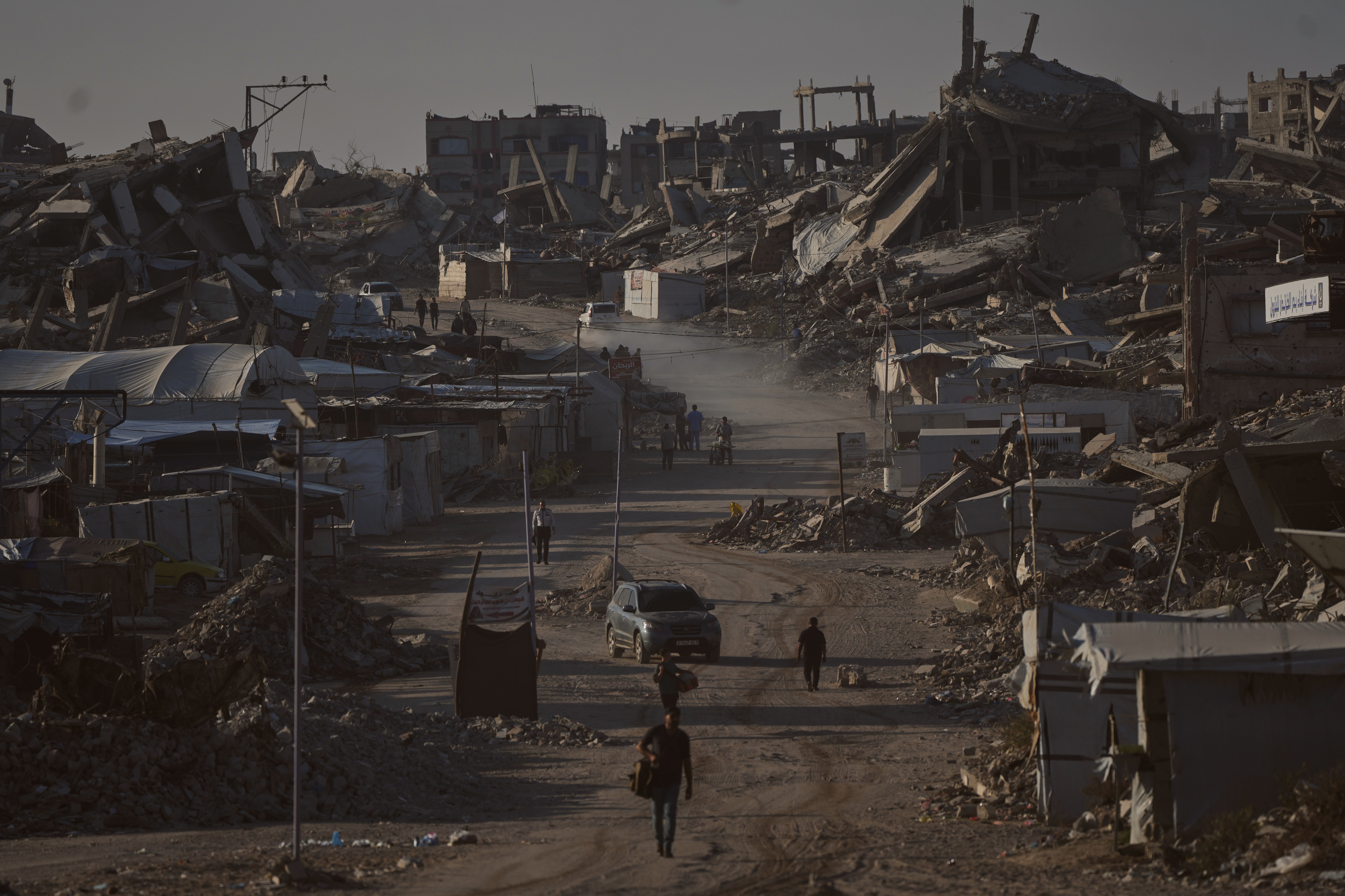 Guerra entre Hamas e Israel completa 1.000 dias, e Gaza enfrenta futuro incerto