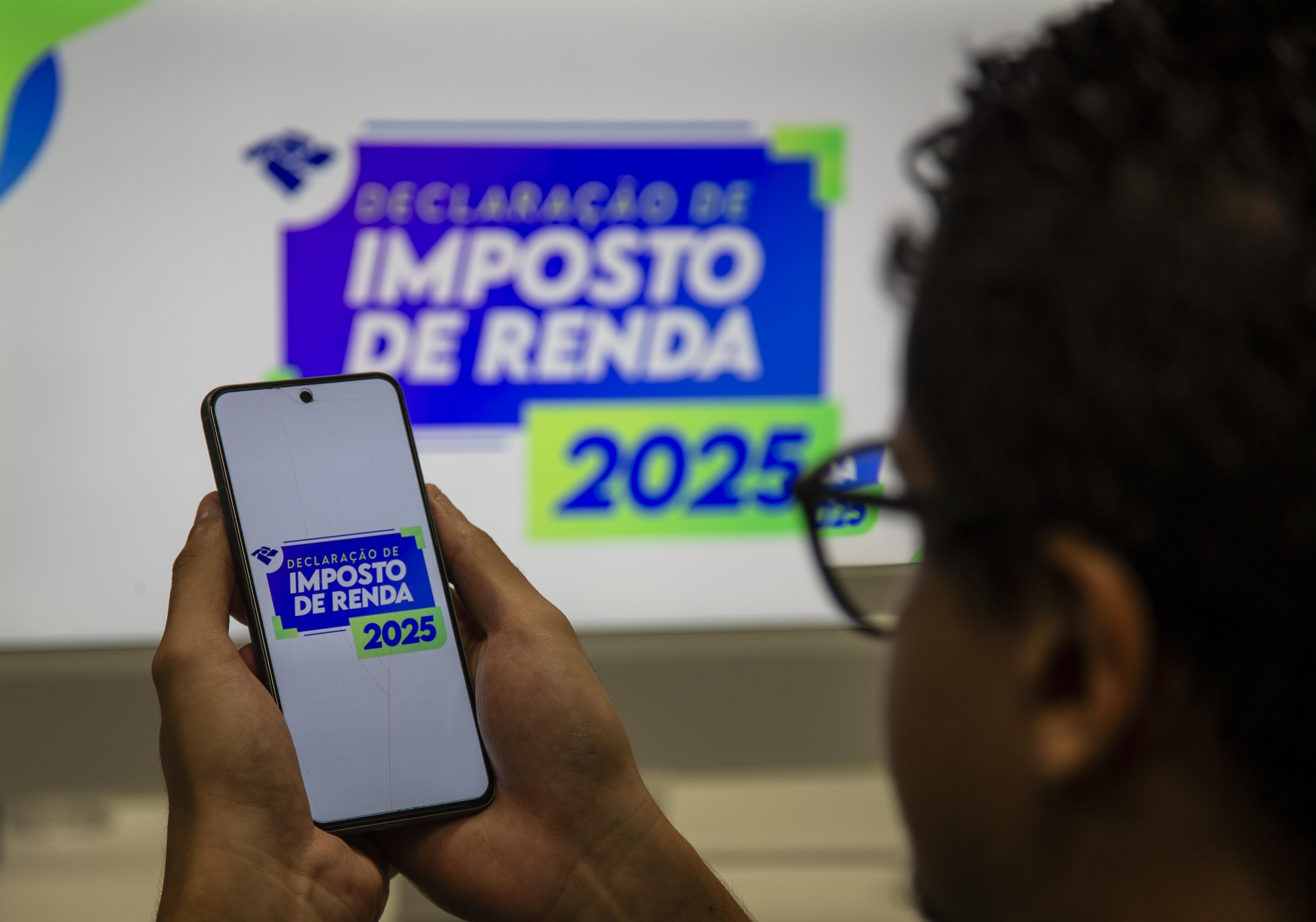 Entrega da declaração do IR 2025 começa nesta segunda-feira, às 8h