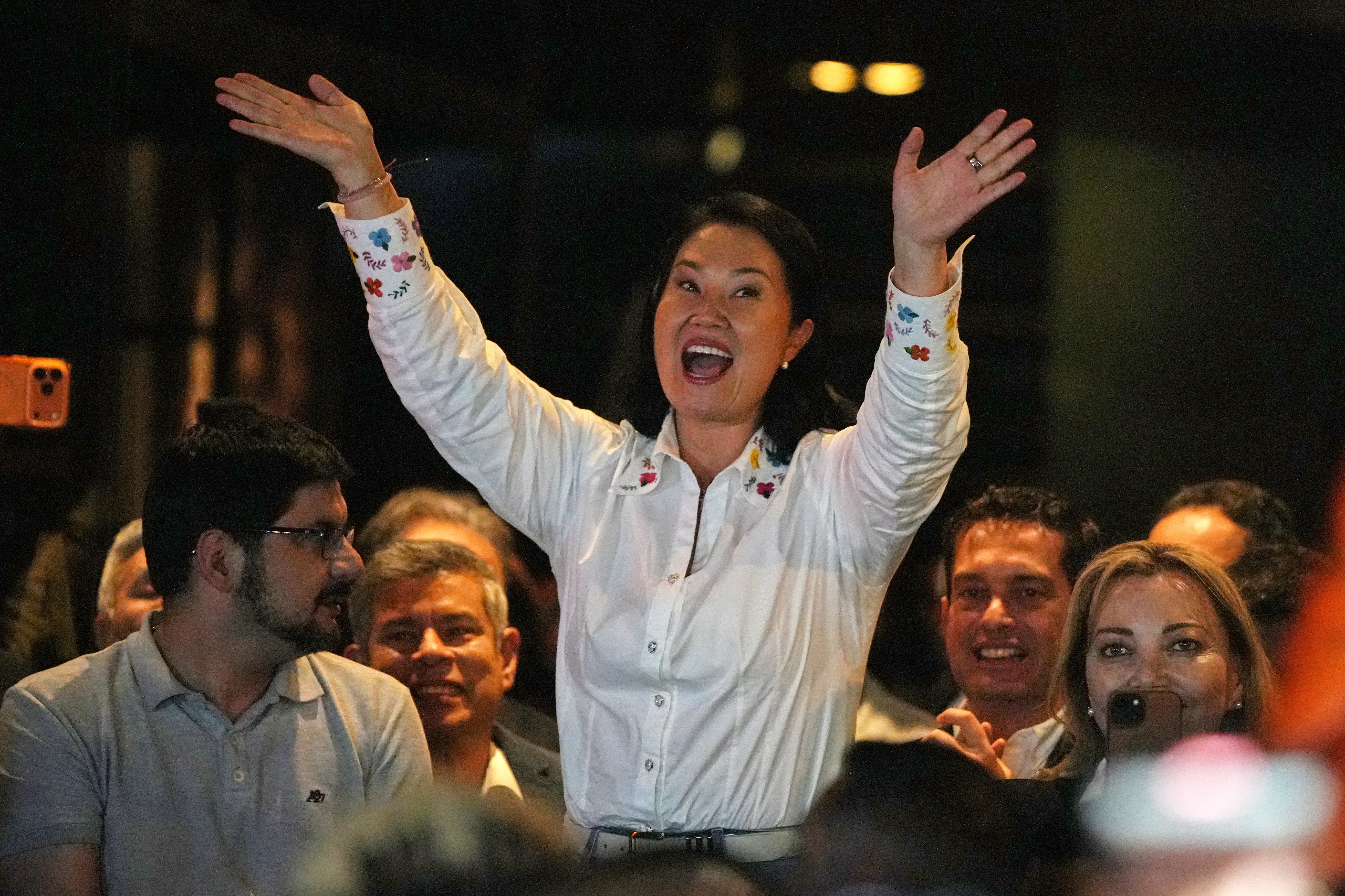 Keiko reduz vantagem de Sánchez nas eleições no Pe