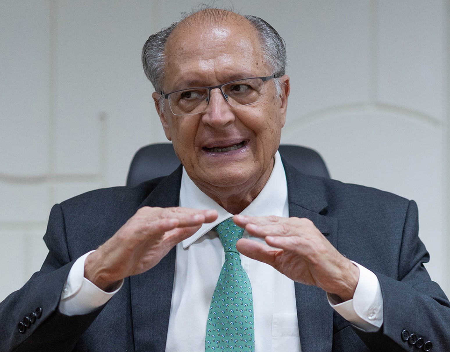 Alckmin prevê ajuste fiscal em 2027 em caso de reeleição de Lula