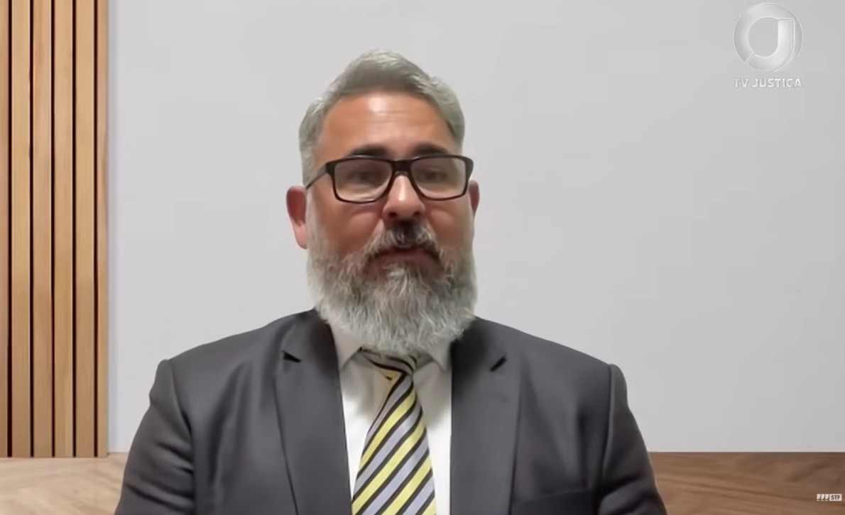 Moraes abre prazo para militares apresentarem alegações finais na ação sobre tentativa de golpe