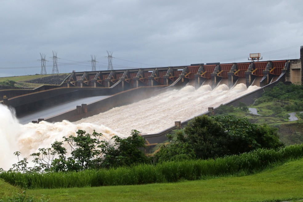Hidrelétricas são responsáveis por 64,9% de toda a eletricidade consumida no Brasil — Foto: Getty Images