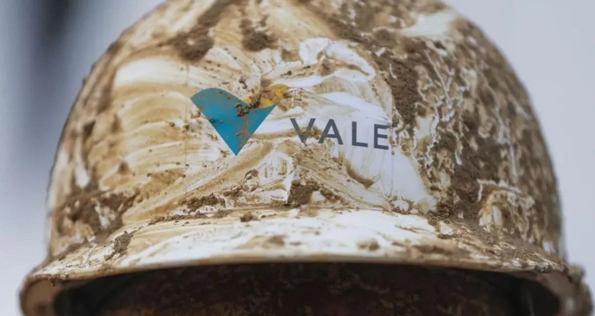 Ação da vale (vale3) fecha em queda de 3% com dificuldades no setor imobiliário da china e risco mantega