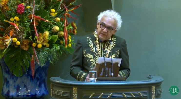 Milton Hatoum toma posse como imortal na ABL