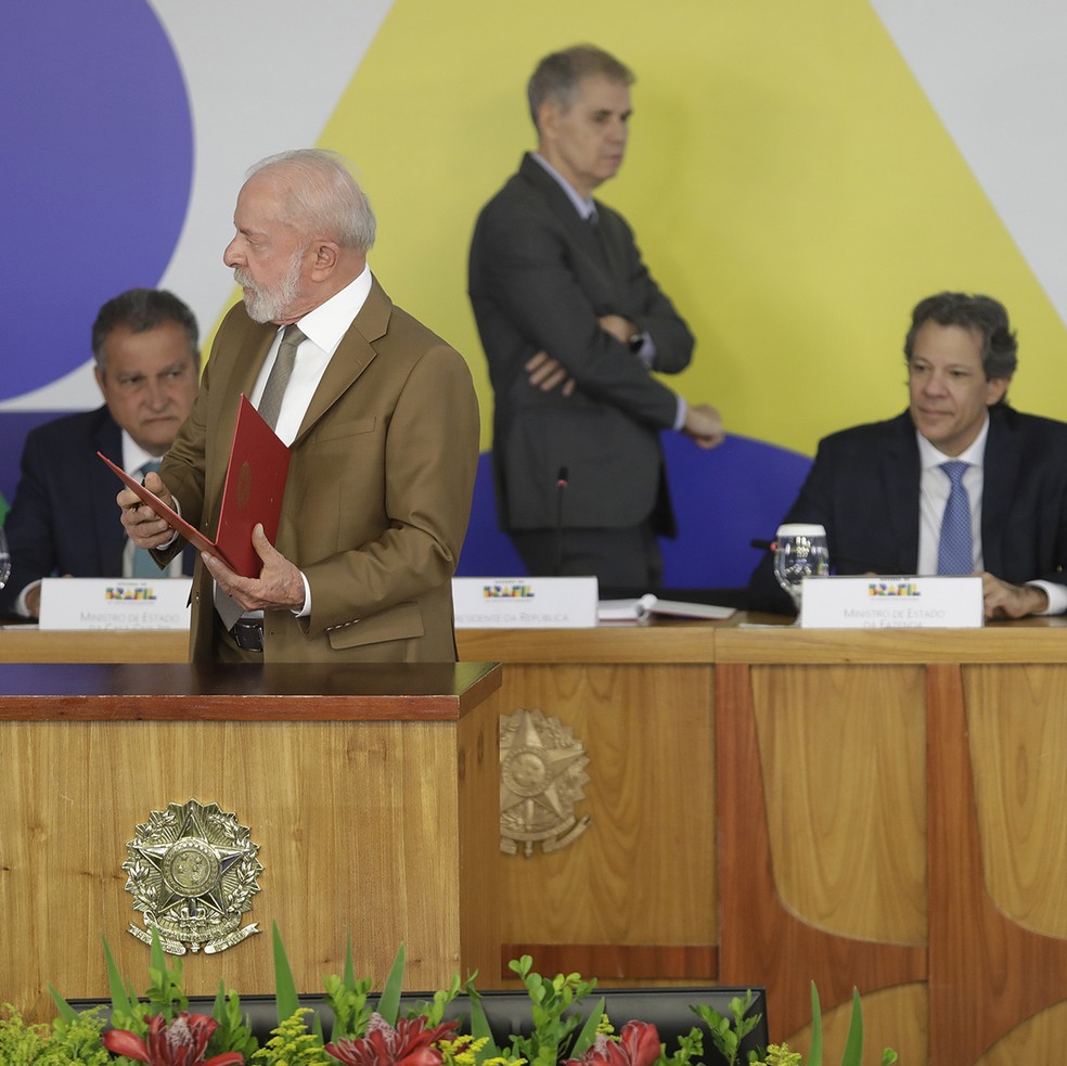 Presidente Luiz Inácio Lula da Silva: “sacrifício enorme” para evitar que “efeitos da irresponsabilidade das guerras cheguem ao povo” — Foto: Cristiano Mariz/Agência O Globo