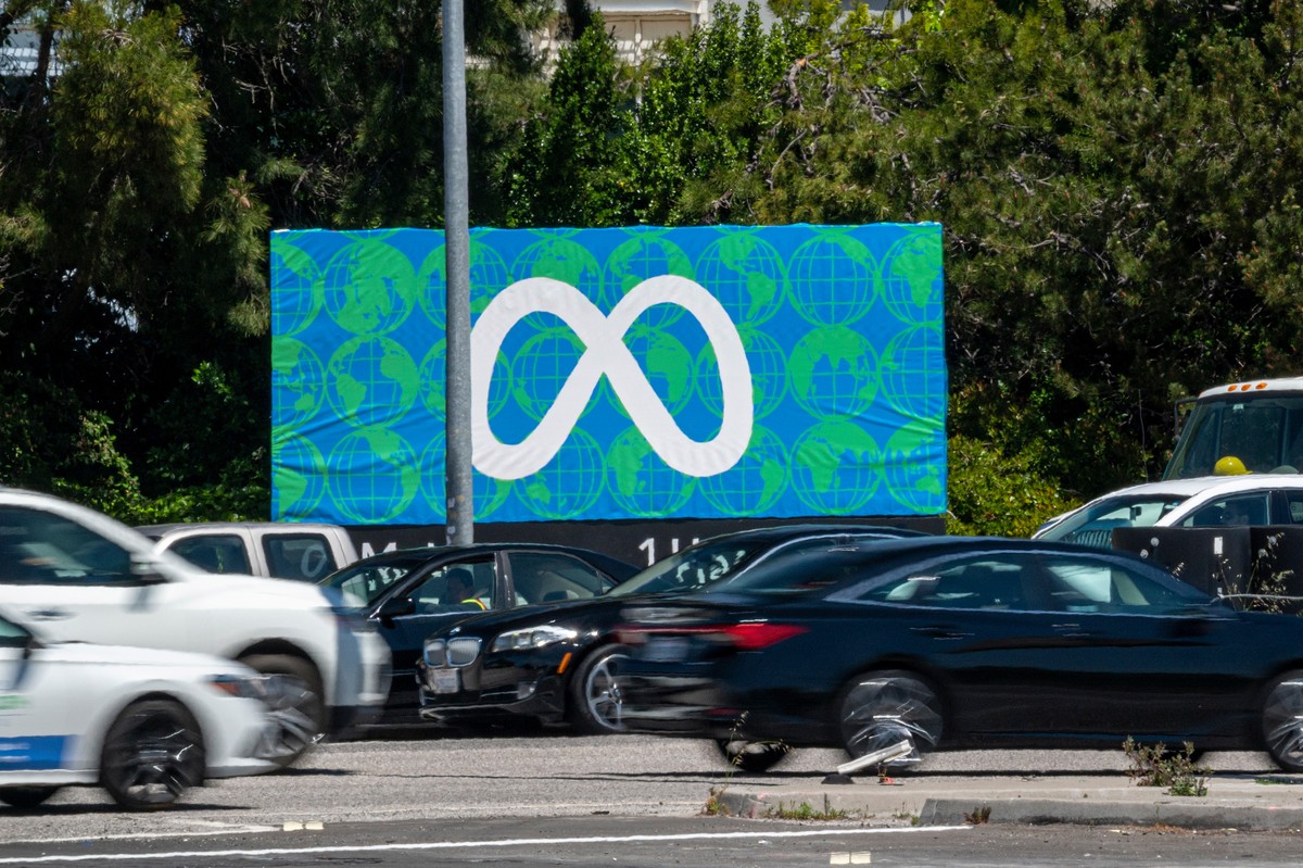 Meta ganha uma fortuna com enxurrada de anúncios de golpes