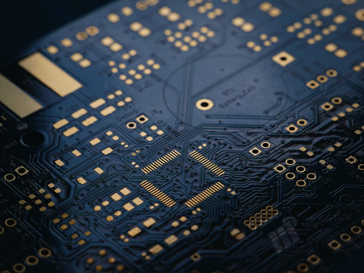 china-estipula-70-de-autossufici-ncia-em-chips-de-intelig-ncia