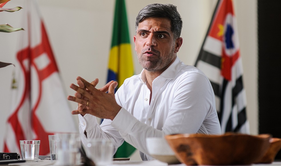 À Mesa com o Valor - Eduardo Barella: CEO da Progen diz que “toma pancada” pela privatização do Estádio do Pacaembu | Eu & | Valor Econômico