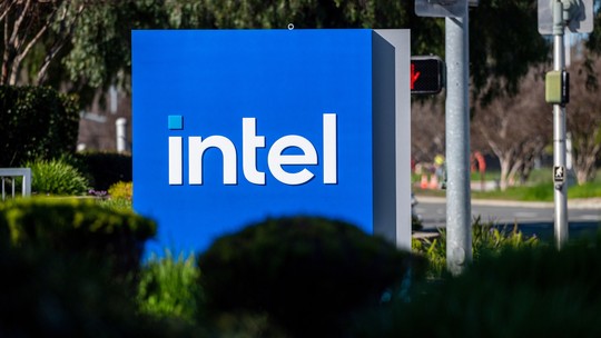 Intel reduz prejuízo em 86% no primeiro trimestre e soma US$ 381 milhões