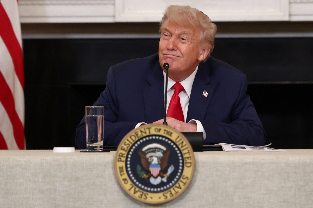 FT/Análise: Decisão de Trump de atacar o Irã sugere que é difícil de abrir mão do protagonismo mundial