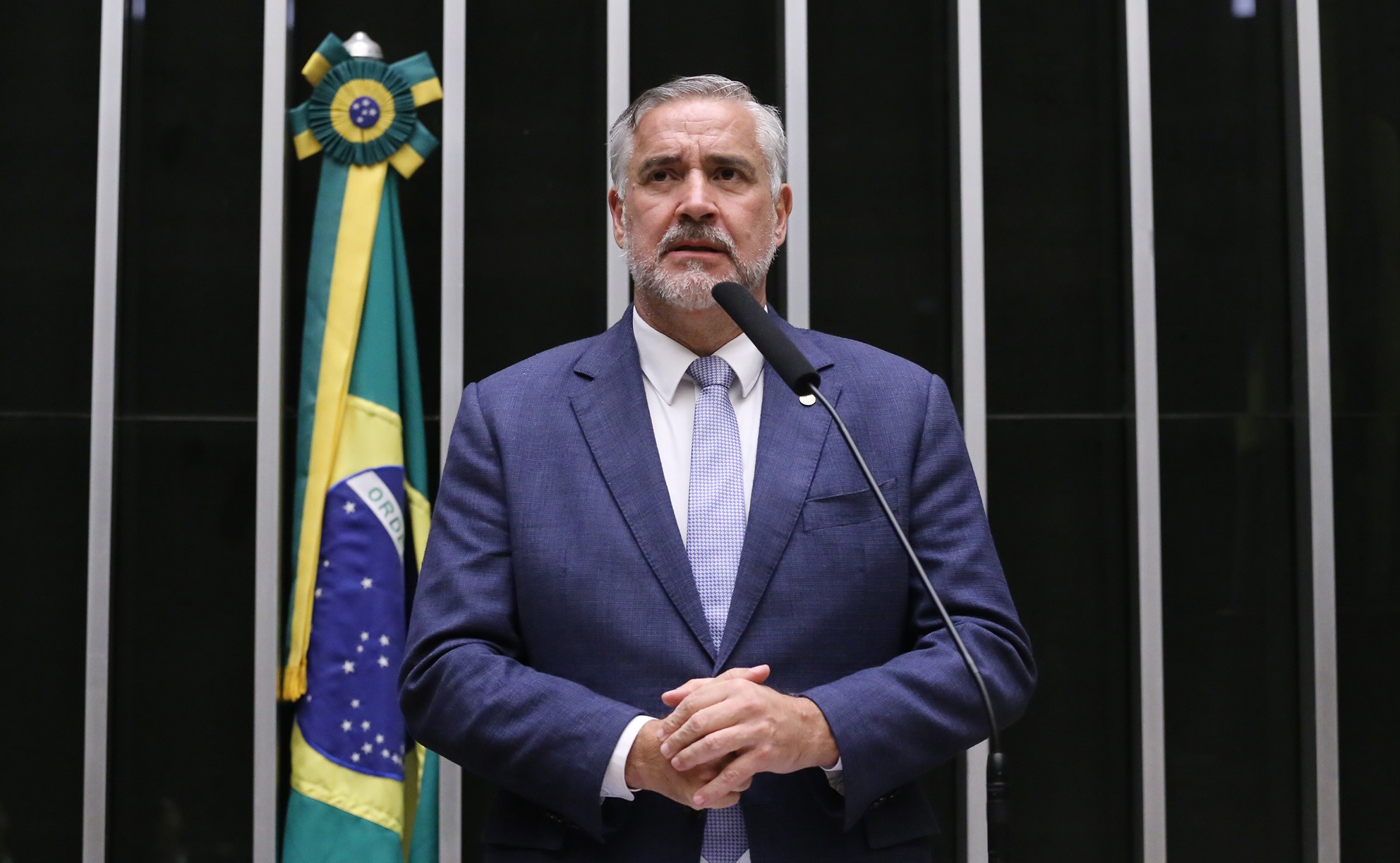 Líder do governo atribui rejeição de Messias a tentativa de abafar Caso Master e defende CPIs