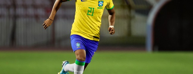 O atacante Rodrygo veste o uniforme principal da seleção para a Copa do Mundo 2022. Foto: Divulgação Nike