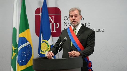 Toffoli faz indireta a Bolsonaro e atribui manutenção da democracia a 'silêncio' de Aras