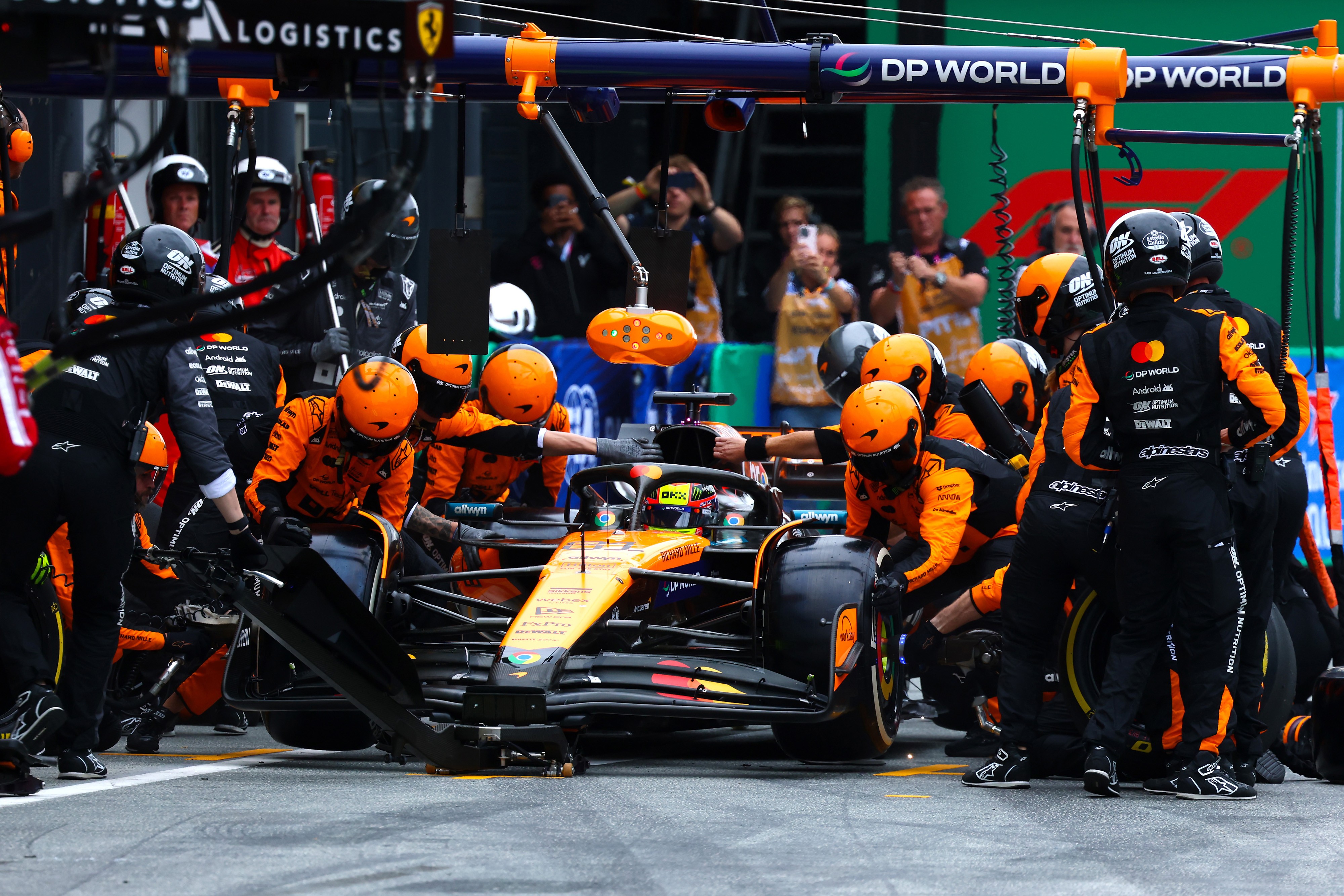 Equipe McLaren, de F1, é avaliada em mais de £ 3 bilhões