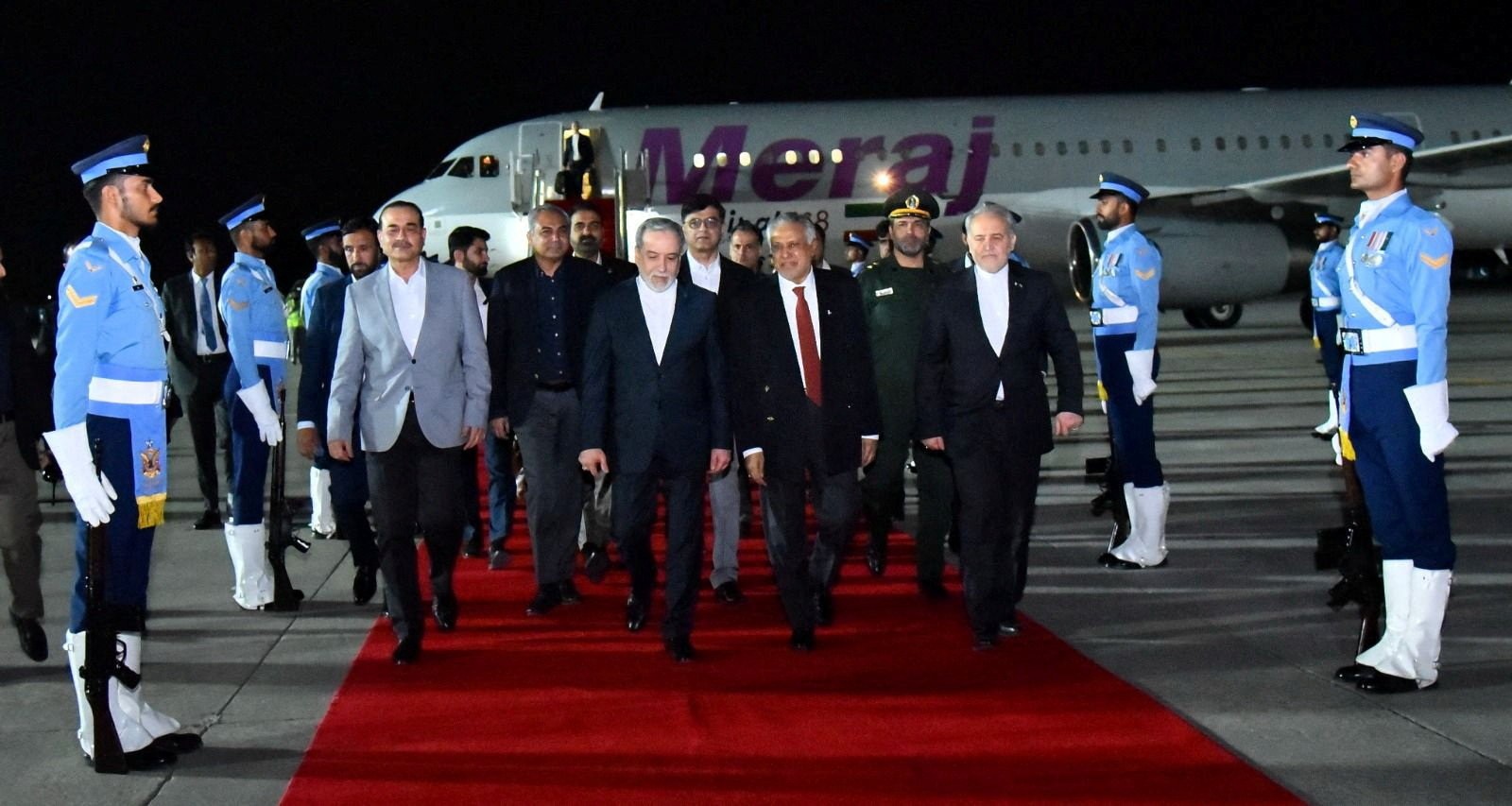 Irã diz não ter 'reunião planejada' com os EUA no Paquistão