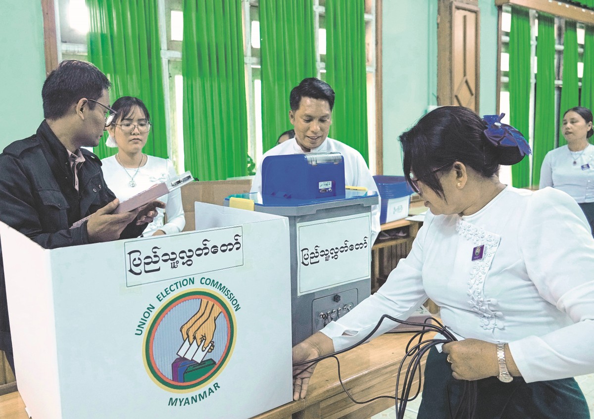 Comparecimento às urnas em Mianmar foi de 52% na 1ª fase das eleições, diz junta militar