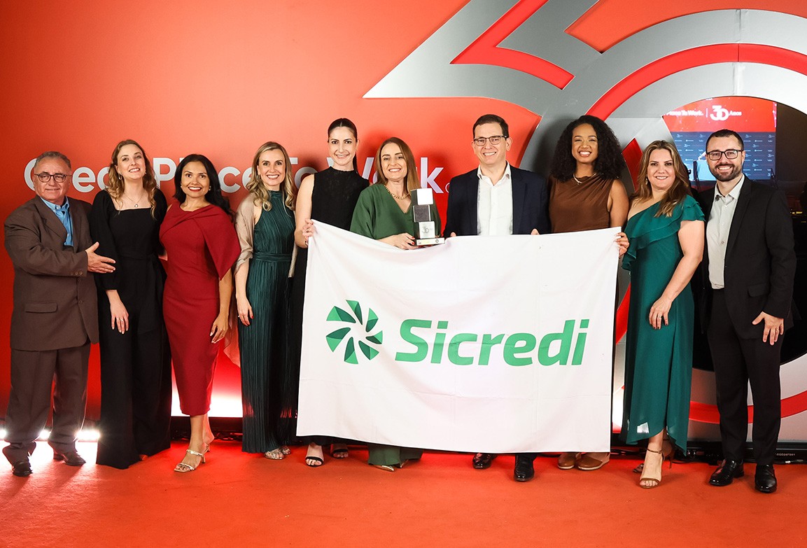 Sicredi coloca o colaborador no centro da operação - Foto