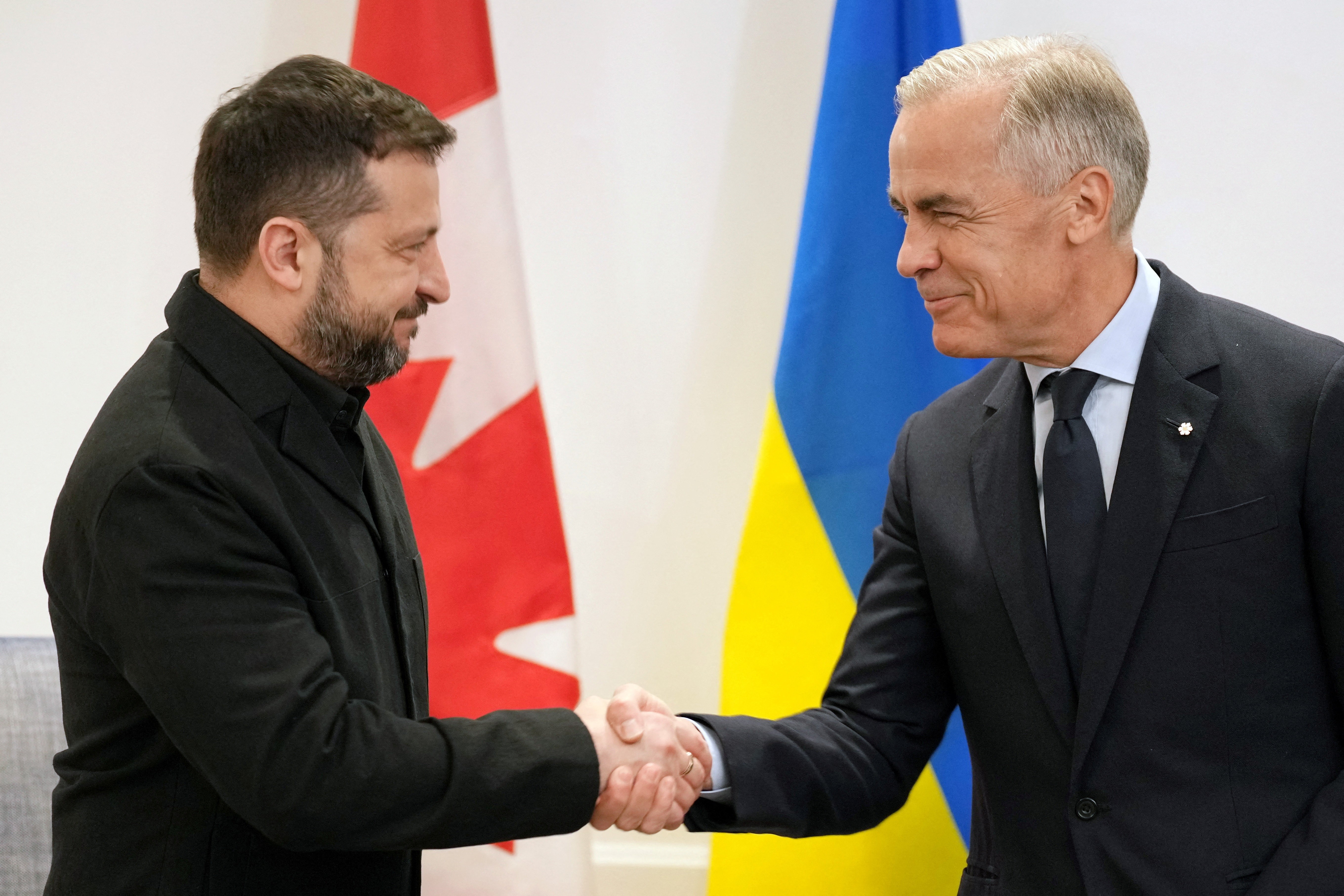 Zelensky diz que Canadá concordou em fornecer grande pacote de defesa aérea à Ucrânia