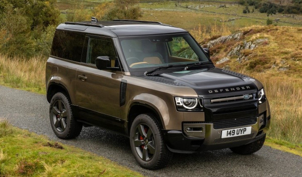 Defender 90, com só duas portas, supera R$ 700 mil | Empresas | Valor ...