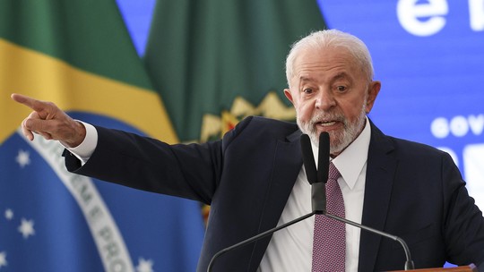 Lula quer reunir presidentes democratas para enfrentar extrema-direita