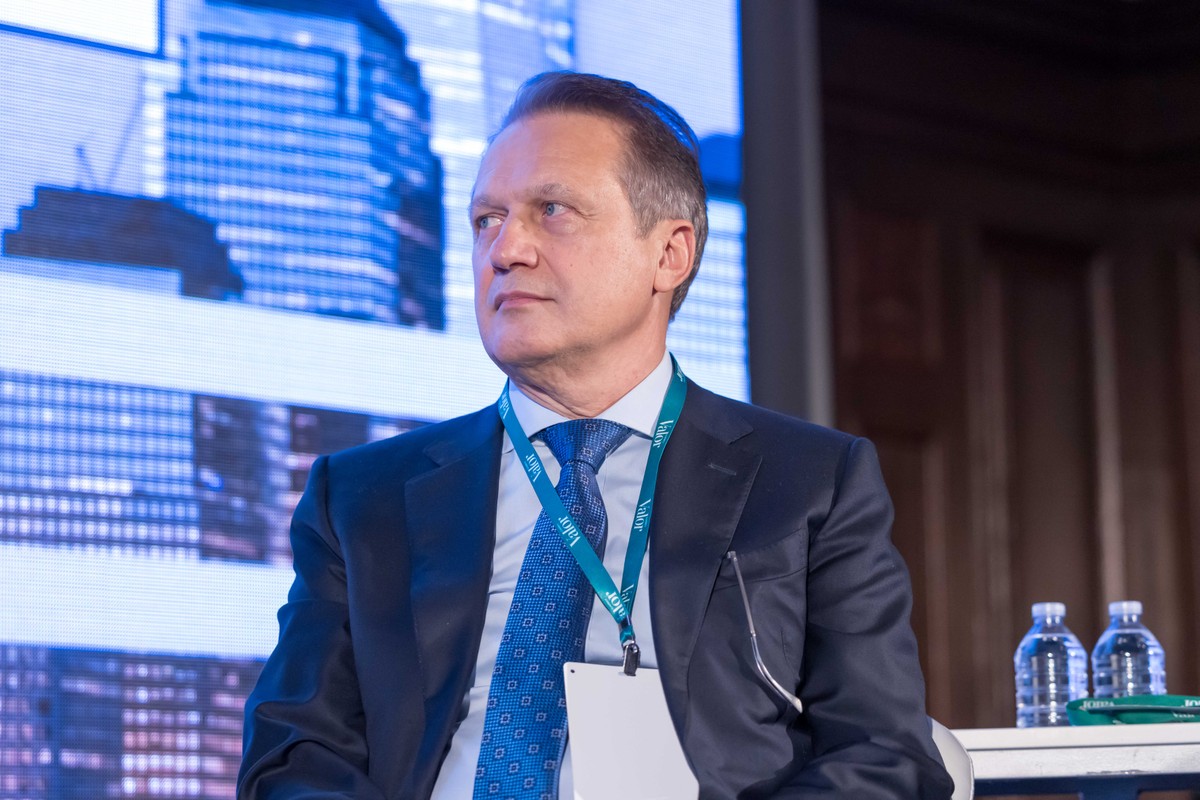Summit Brazil-USA: Guerra comercial não pode inibir exportações de alimentos e combate à fome, diz CEO da JBS