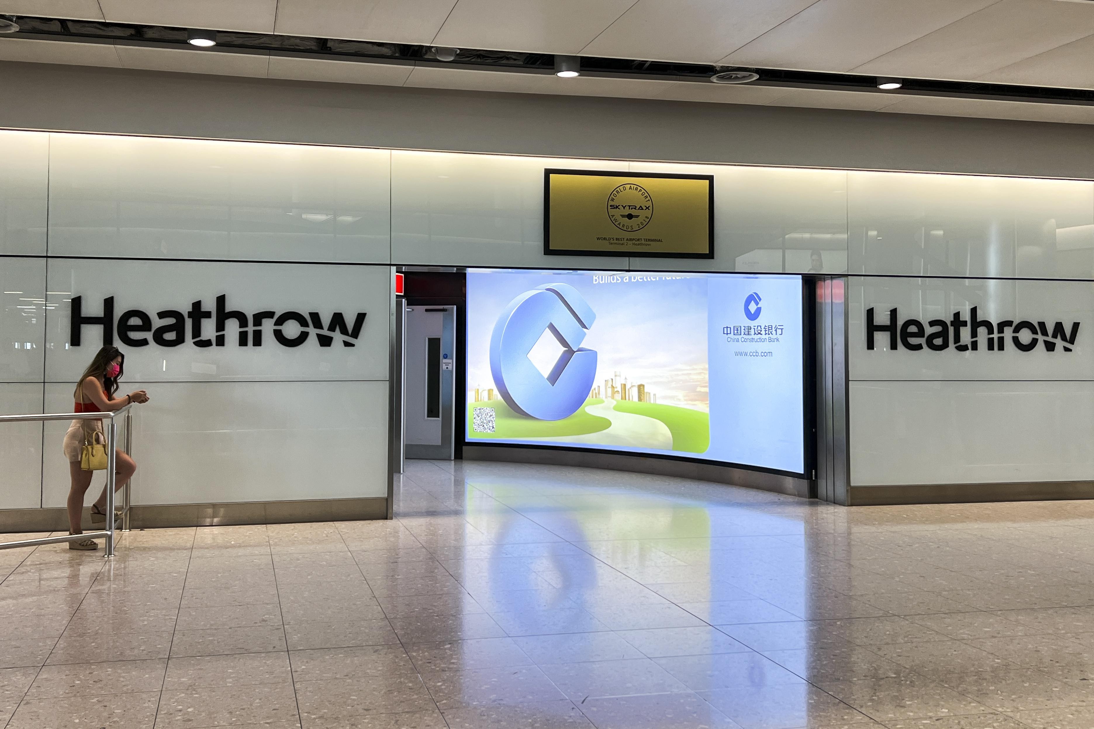 Falha técnica no controle de tráfego aéreo atrasa voos nos principais aeroportos britânicos - Foto