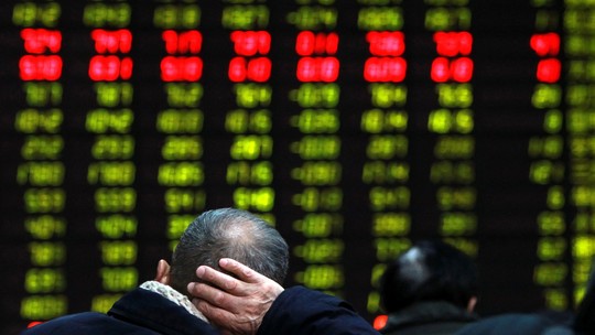 Venda líquida de ações da China por investidores estrangeiros atinge maior nível em 9 anos