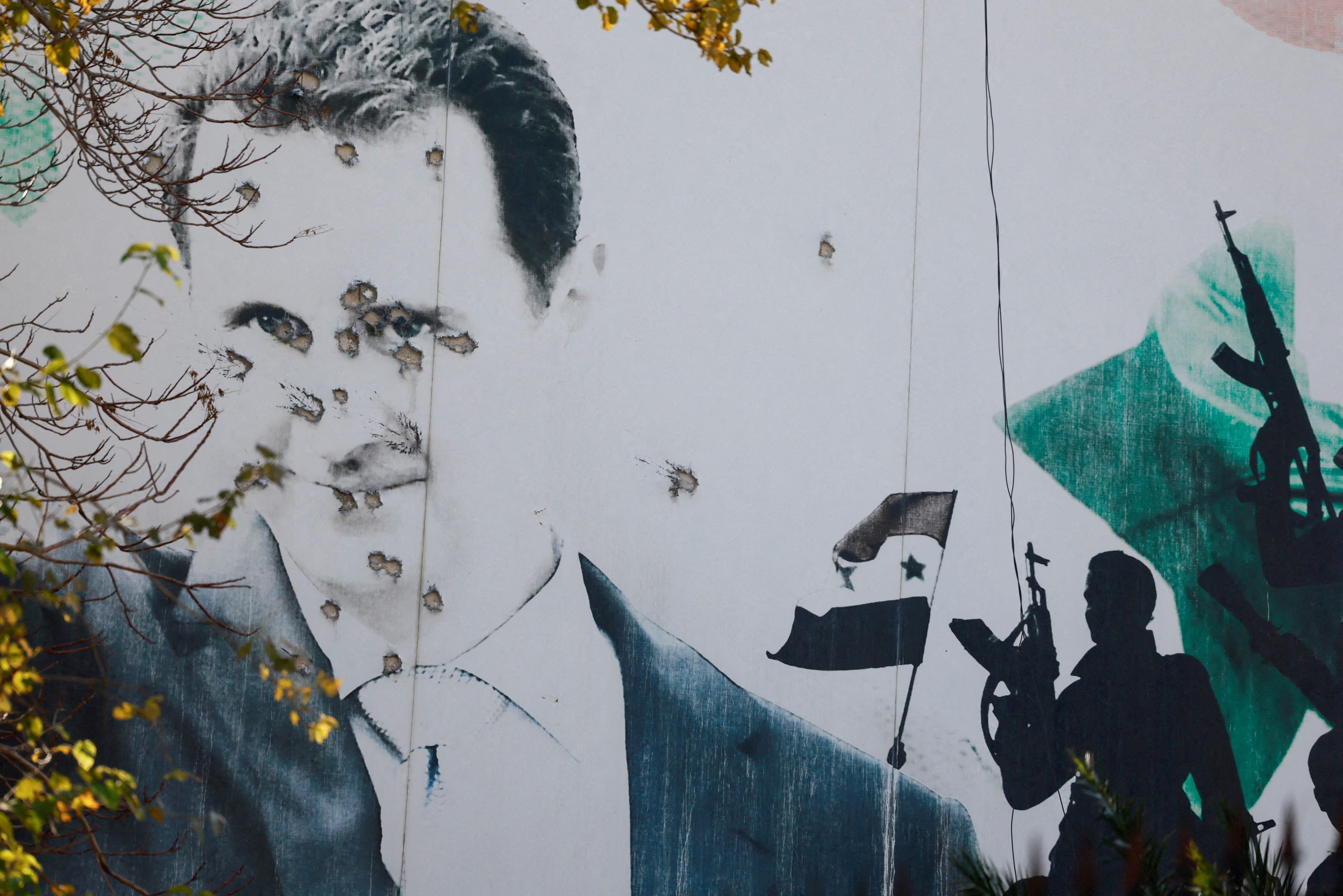 Líbano entrega general da era Assad à Síria na 1ª transferência do tipo desde queda do ditador - QTU Questões do Universo