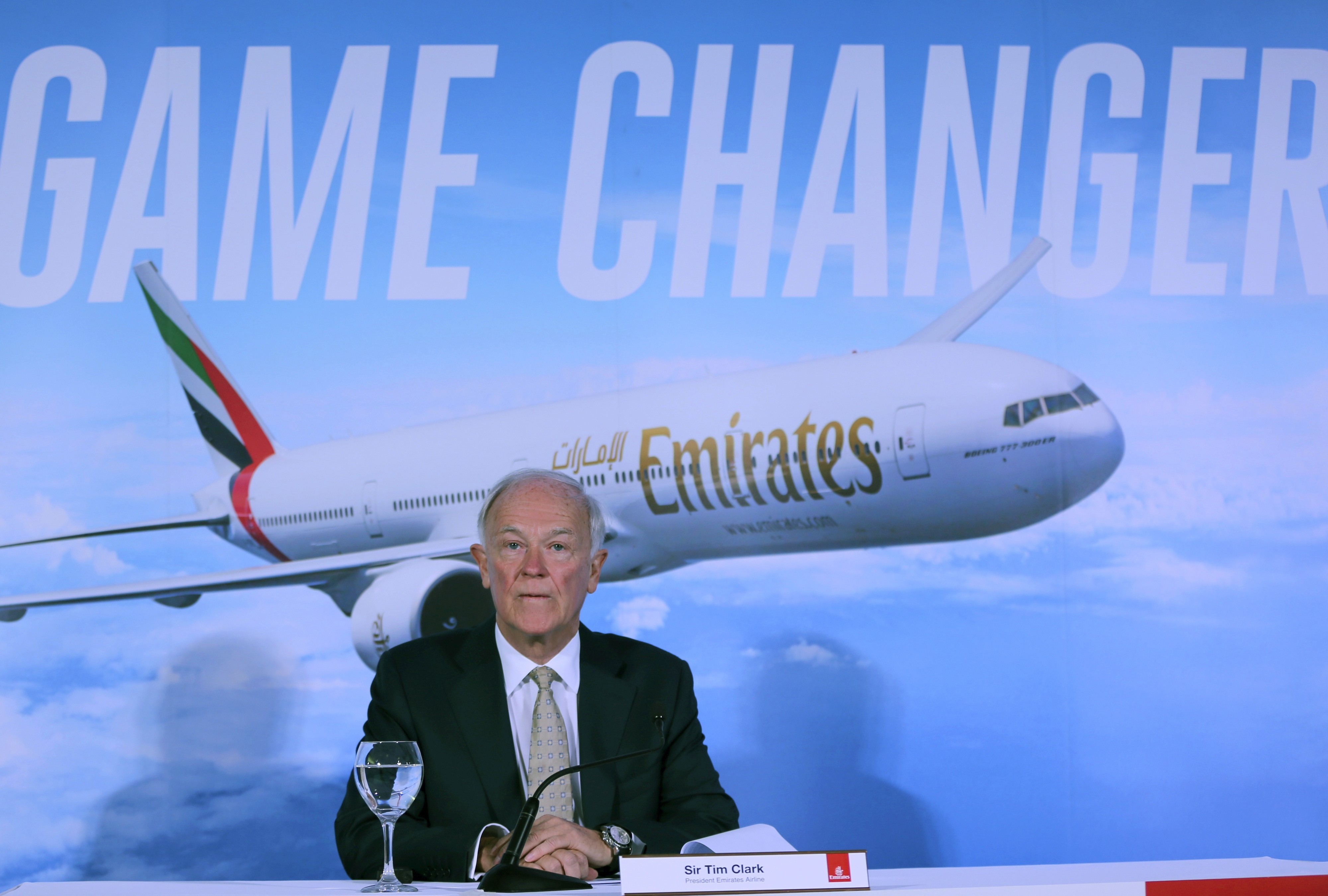 Emirates oferecerá incentivos e garantias de segurança diant