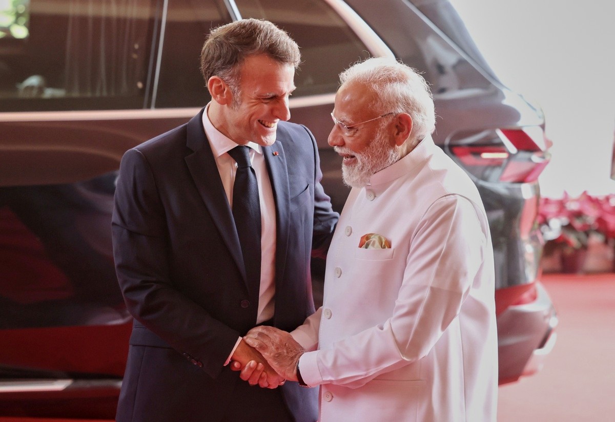 Macron faz visita à Índia e tenta fechar acordo bilionário de venda de caças | Mundo