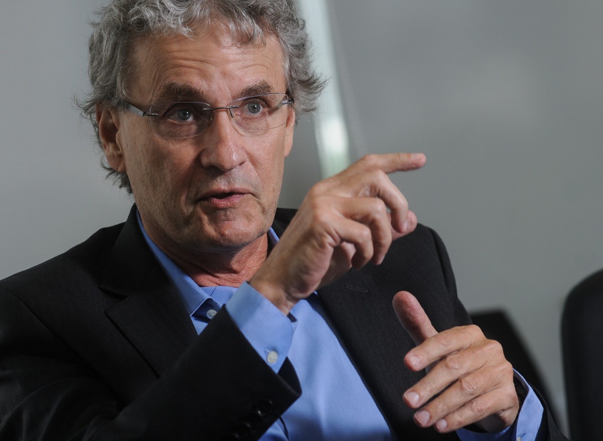 Recuperação vai além do consumo, diz Castelar | Brasil | Valor Econômico