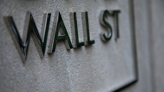 Bolsas de Nova York fecham sem direção única com novo avanço dos Treasuries