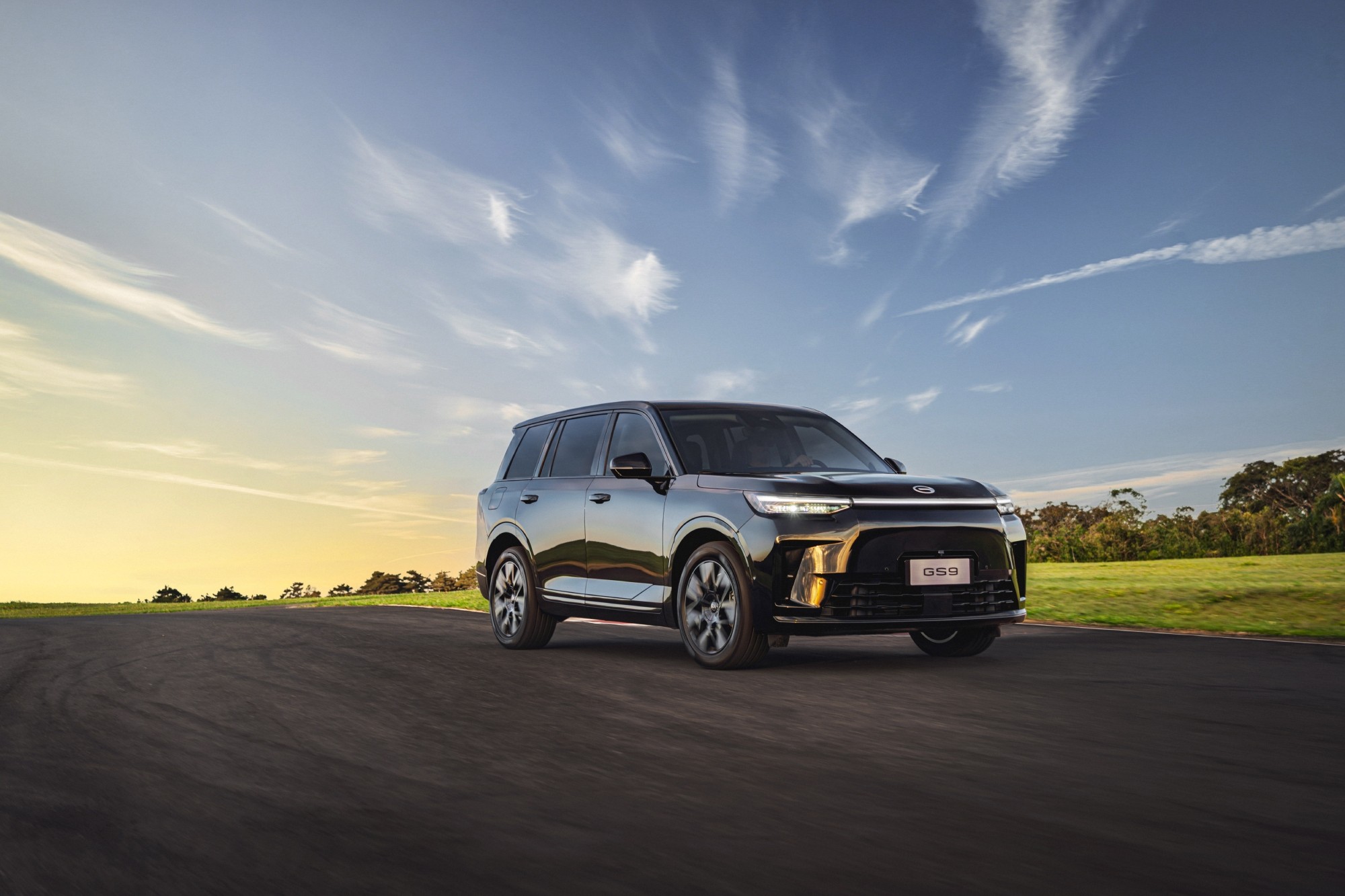 Com modelos de luxo, GAC busca transformar mobilidade em experiência
