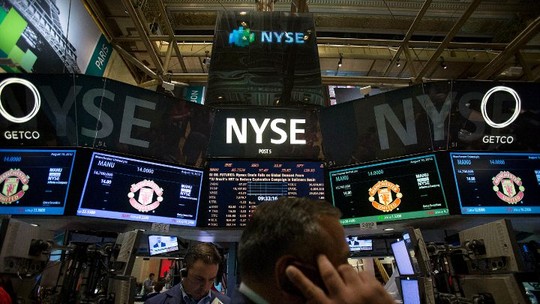 Bolsas de Nova York abrem em alta e caminham para fechar semana com ganhos antes do Fed