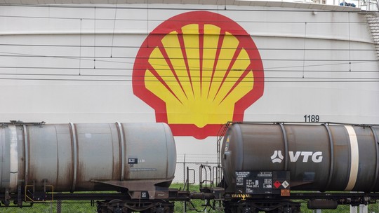 Shell supera expectativas no 1º trimestre e lança programa de recompra de US$ 3,5 bi em ações