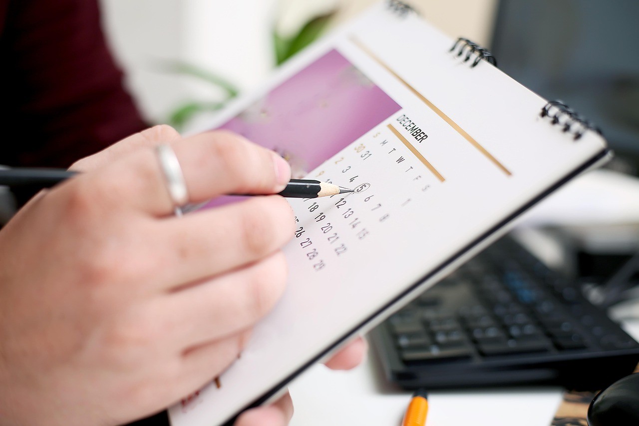 Quando é o quinto dia útil de junho de 2025?