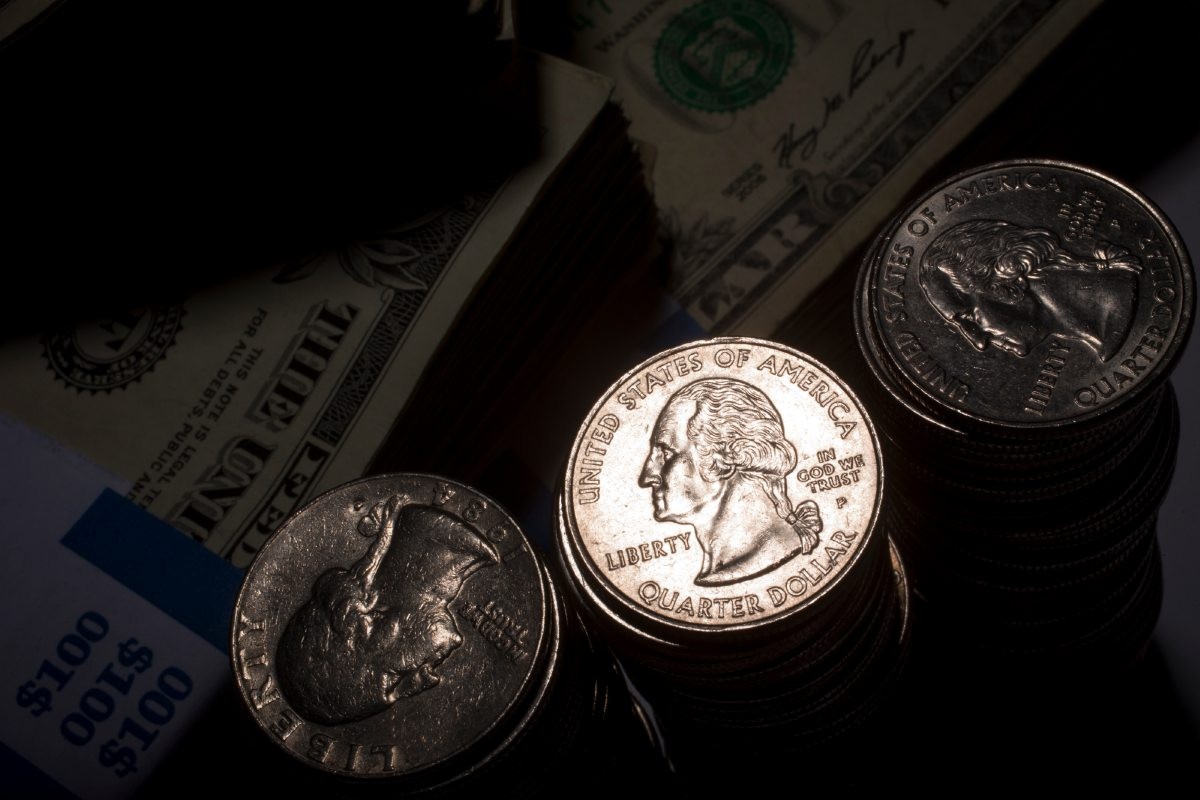 Dólar cae a R$ 5,0034 por acuerdo entre EE.UU. e Irán