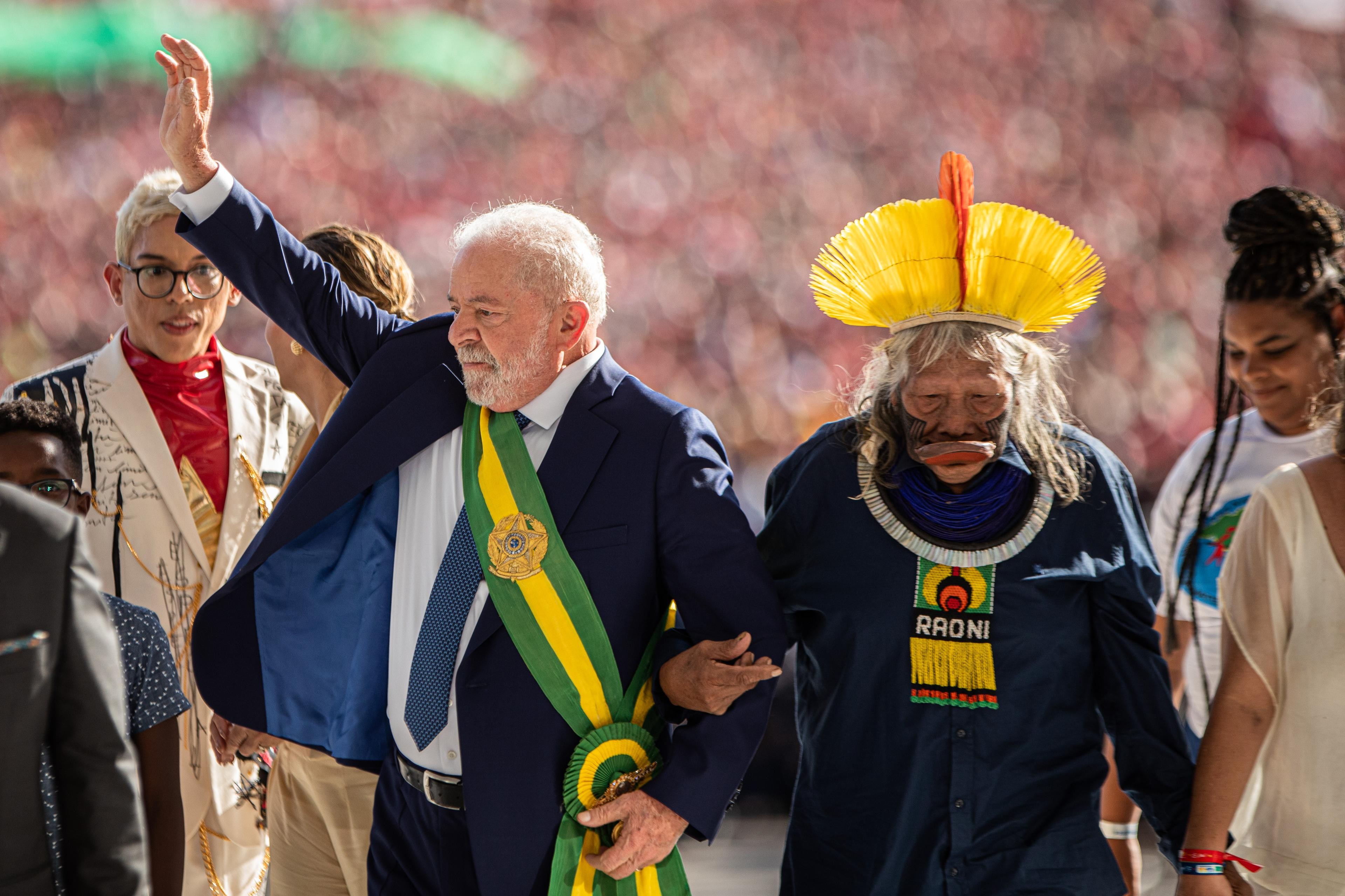 Câmara aprova regras para transição de governos e prevê pena de até um ano de prisão em caso de descumprimento