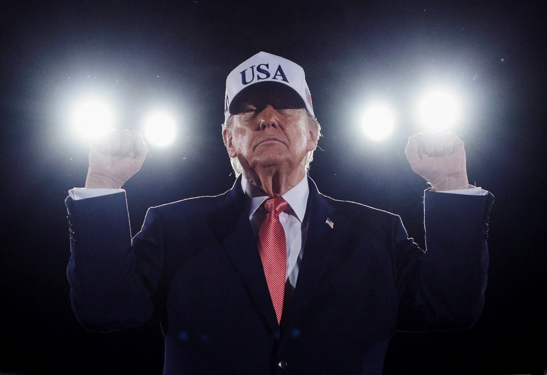 Na Carolina do Norte, Trump desafia pesquisas eleitorais e aposta em vitória republicana
