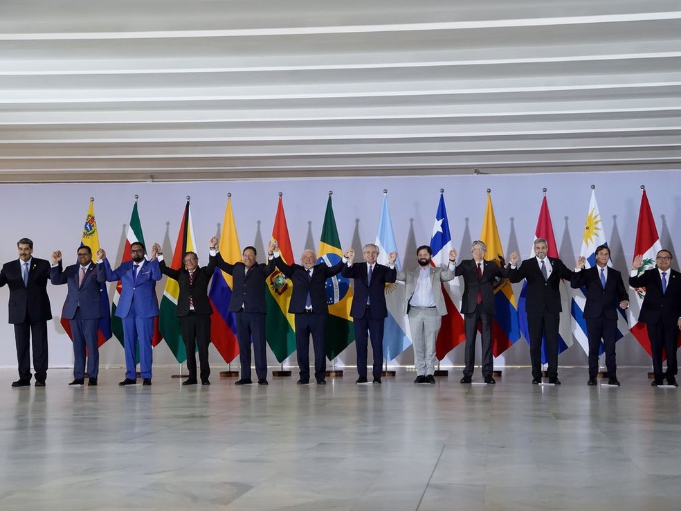 Presidentes da América do Sul — Foto: Rafa Neddermeyer/ Agência Brasil